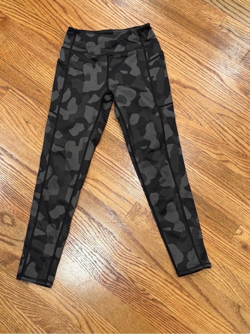 Zella Girls Gray & Black Camo High-Waist Leggings